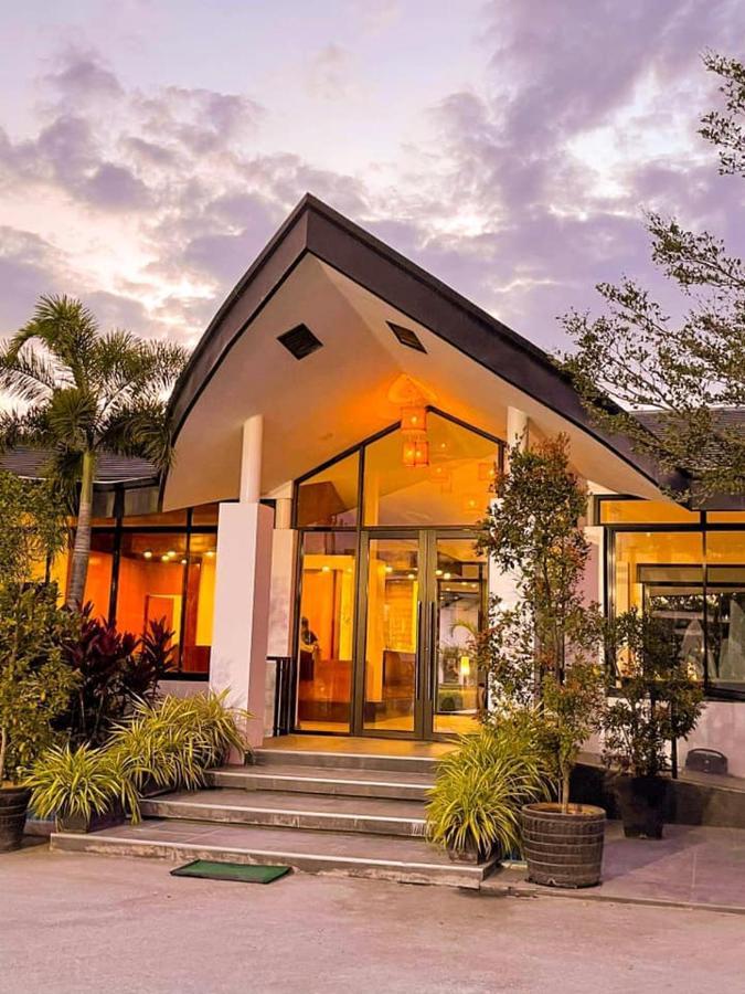 Rl Resort And Leisure Park Porac المظهر الخارجي الصورة